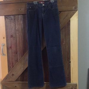 Lucky- Long Sweet N’ Low